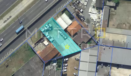 Terreno comercial à venda na Rodovia BR-116, 7135, Tarumã, Curitiba, 656 m2 por R$ 950.000