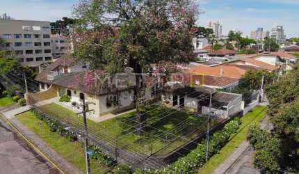 Terreno comercial à venda na Rua Curupaitis, 634, Santa Quitéria, Curitiba, 800 m2 por R$ 2.490.000