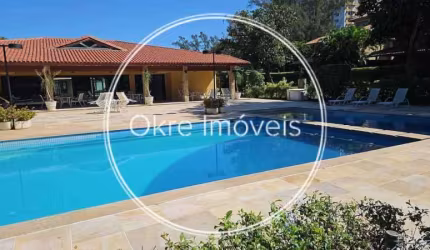 Casa em condomínio fechado com 4 quartos à venda na Avenida Adolpho de Vasconcelos, Barra da Tijuca, Rio de Janeiro, 434 m2 por R$ 2.490.000