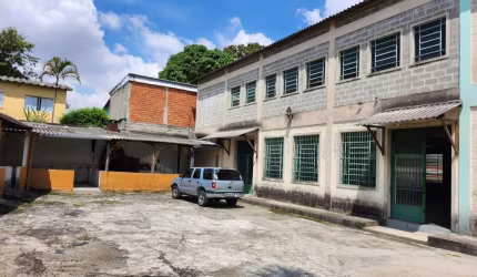 Galpão para Locação em São Paulo, Jardim Matarazzo, 2 banheiros