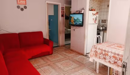 Apartamento para Venda em São Paulo, Itaim Paulista, 2 dormitórios, 1 banheiro, 1 vaga