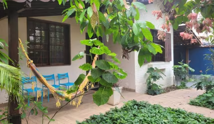 Casa linear com 4 quartos sendo 2 suítes no Pé Pequeno (ao lado do Jardim Icaraí e Santa Rosa)