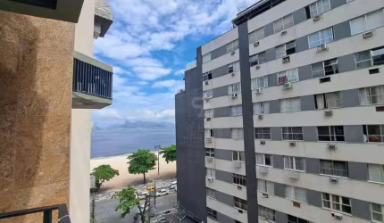 Apartamento de 4 quartos, 2 suítes, todo amplo, quadra da praia, 2 vagas. Icaraí