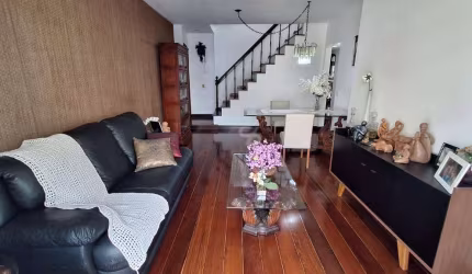 Cobertura duplex em Icaraí, 2 quartos, 1 suíte, frente sol manhã, 2 vagas.