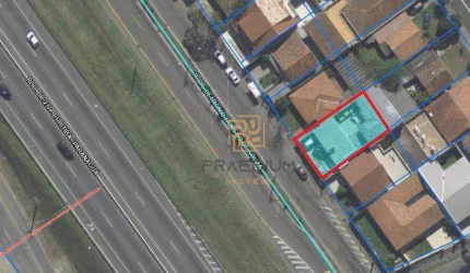 Terreno à venda, 300 m² por R$ 650.000,00 - Cajuru - Curitiba/PR