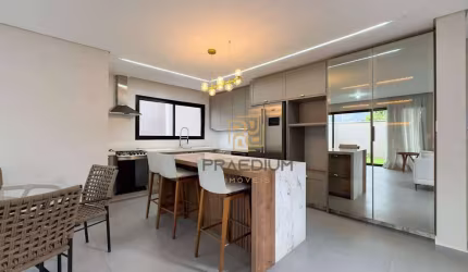 Casa com 3 dormitórios à venda, 240 m² por R$ 1.390.000,00 - Jardim das Américas - Curitiba/PR