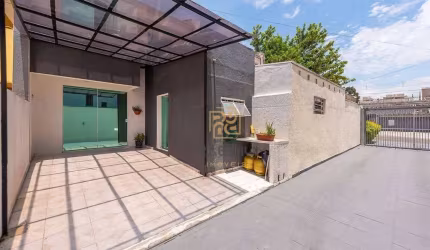 Sobrado com 2 dormitórios à venda, 62 m² por R$ 359.900,00 - Jardim das Américas - Curitiba/PR