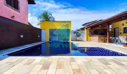 Casa Espetacular em Condomínio Fechado Mar Verde