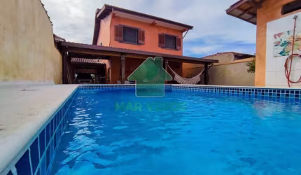 Espetacular Sobrado 3 dormitórios com piscina excelente localização