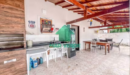 Casa Térrea 3 dormitórios em Condomínio Mar Verde