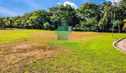 Lote Espetacular 1700m² em Condomínio de Alto Padrão Pé na Areia