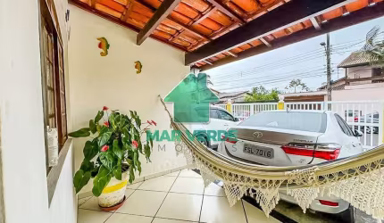 Sobrado em Condomínio Fechado no Jardim Britânia, Caraguatatuba