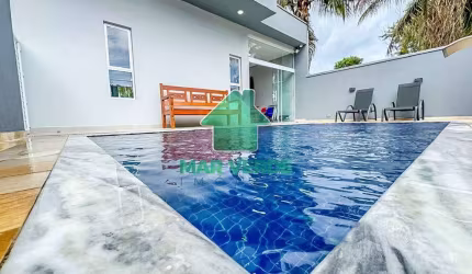 Oportunidade Única! Lindo Sobrado Mobiliado à Venda no Mar Verde
