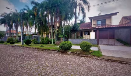 Casa com 3 dormitórios à venda, 135 m² por R$ 600.000,00 - Canudos - Novo Hamburgo/RS