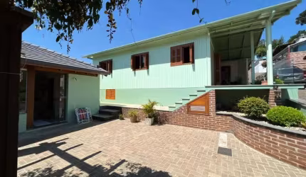Casa com 3 dormitórios à venda, 118 m² por R$ 345.000,00 - Floresta - Estância Velha/RS