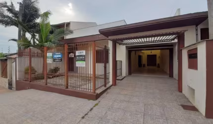 Casa com 4 dormitórios à venda, 182 m² por R$ 430.000,00 - Lago Azul - Estância Velha/RS