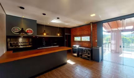 Casa com 3 dormitórios para alugar, 230 m² por R$ 6.055,00/mês - São Jorge - Novo Hamburgo/RS