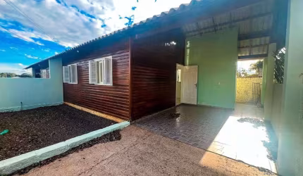 Casa com 2 dormitórios para alugar, 60 m² por R$ 1.240,00/mês - Liberdade - Novo Hamburgo/RS