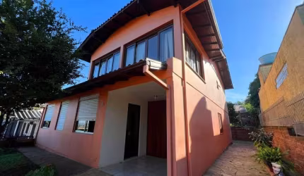 Casa com 3 dormitórios para alugar, 140 m² por R$ 3.625,00/mês - Nova Estância - Estância Velha/RS