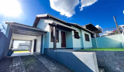 Casa com 2 dormitórios à venda, 100 m² por R$ 620.000,00 - Floresta - Estância Velha/RS