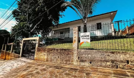 Casa com 3 dormitórios à venda, 278 m² por R$ 1.160.000,00 - Petrópolis - Novo Hamburgo/RS