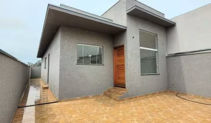 Casa para Venda em Bom Jesus dos Perdões, Lamismar II, 3 dormitórios, 1 suíte, 2 banheiros, 2 vagas