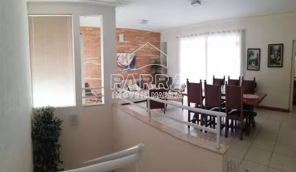 VENDE-SE RESIDÊNCIA NO COND. GARDEN PARK - MARILIA/SP