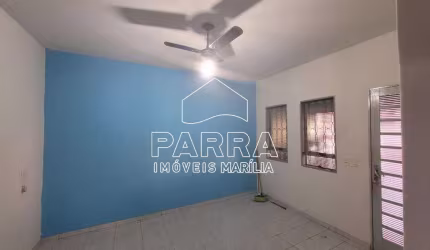 VENDE-SE RESIDÊNCIA NO NÚCLEO HABITACIONAL CASTELO BRANCO - MARILIA/SP