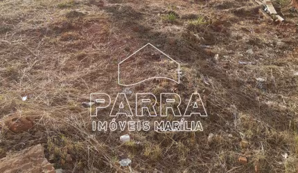 VENDE-SE TERRENO NO CENTRO - MARILIA/SP