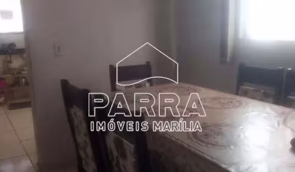 VENDE-SE RESIDÊNCIA NO NÚCLEO HABITACIONAL ALCIDES MATIUZZI - MARILIA/SP