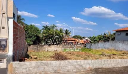 VENDE-SE TERRENO NO JARDIM ACAPULCO - MARILIA/SP