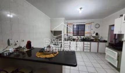 VENDE-SE RESIDÊNCIA NO JARDIM AEROPORTO - MARILIA/SP
