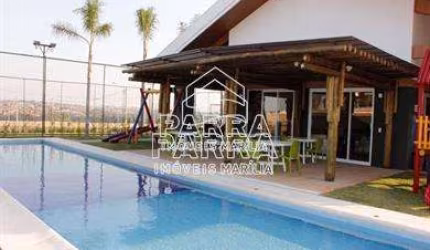 VENDE-SE TERRENO NO COND. VILLA FLORA  II - MARILIA/SP
