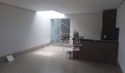 VENDE-SE RESIDÊNCIA NO PARQUE SÃO JORGE - MARILIA/SP