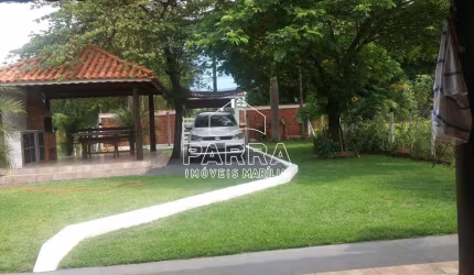 VENDE-SE RANCHO NO RESIDENCIAL AGUA VERDE - PAULICÉIA/SP