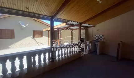 VENDE-SE RESIDÊNCIA NO JARDIM AMÉRICA - MARILIA/SP