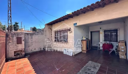 VENDE-SE RESIDÊNCIA NO SENADOR SALGADO FILHO - MARILIA/SP