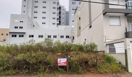 Terreno à venda na Rua Alcides Longhi, 001, Villagio Iguatemi, Caxias do Sul por R$ 580.000