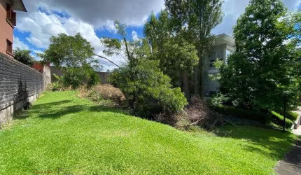 Terreno em condomínio fechado à venda na Rua Fernão Dias, 550, Jardim América, Caxias do Sul por R$ 690.000
