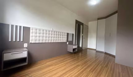 Apartamento com 2 quartos à venda na Odilon Pratti, 629, Nova Vicenza, Farroupilha por R$ 339.000
