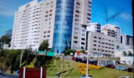 Apartamento com 2 quartos à venda na Rua Mário de Boni, 1882, Floresta, Caxias do Sul por R$ 475.000