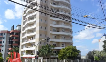 Apartamento com 3 quartos à venda na Rua General Canabarro, 1386, Exposição, Caxias do Sul por R$ 1.200.000