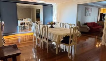 Apartamento com 4 quartos à venda na Rua Antônio de Castro Alves, 385, Madureira, Caxias do Sul por R$ 1.189.000