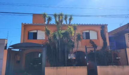 Casa com 6 quartos à venda na Rua Fernão Dias, 313, Sagrada Família, Caxias do Sul por R$ 790.000
