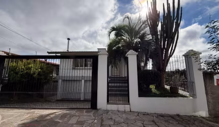Casa com 4 quartos à venda na Rua José de Carli, 531, Universitário, Caxias do Sul por R$ 1.200.000