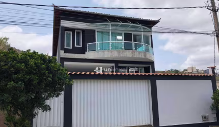 Casa com 3 quartos à venda, 180 m² por R$ 700.000 - Francisco Bernardino - Juiz de Fora/MG