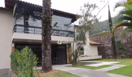 Casa com 5 quartos à venda, 650 m² por R$ 4.150.000 - Paineiras - Juiz de Fora/MG