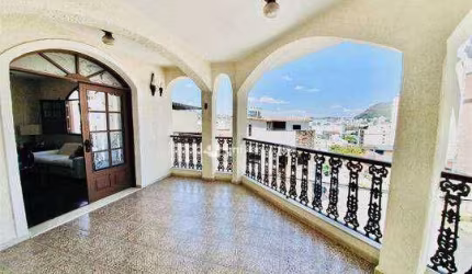 Casa com 5 quartos à venda, 243 m² por R$ 700.000 - Manoel Honório - Juiz de Fora/MG