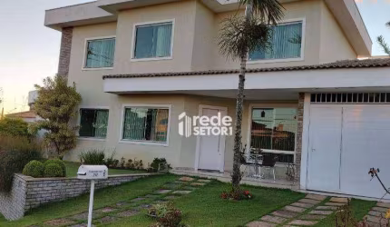 Uma casa espaçosa, linda e bem localizada no São Lucas
