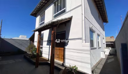Casa com 4 quartos à venda, 300 m² por R$ 950.000 - Aeroporto - Juiz de Fora/MG